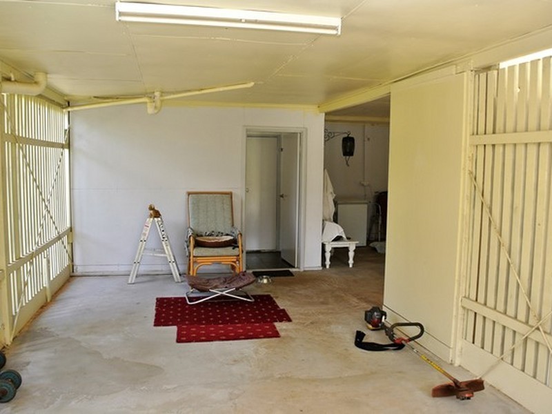 5-9 Barry Street, Macleay Island QLD 4184