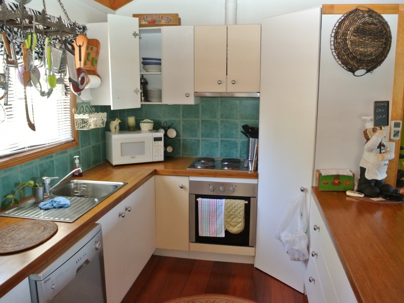 28 Jan Street, Macleay Island QLD 4184