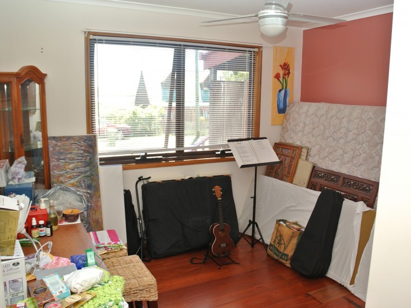 28 Jan Street, Macleay Island QLD 4184