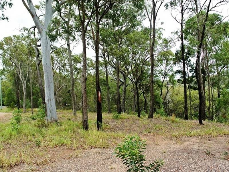 13-15 Beelong Street, Macleay Island QLD 4184