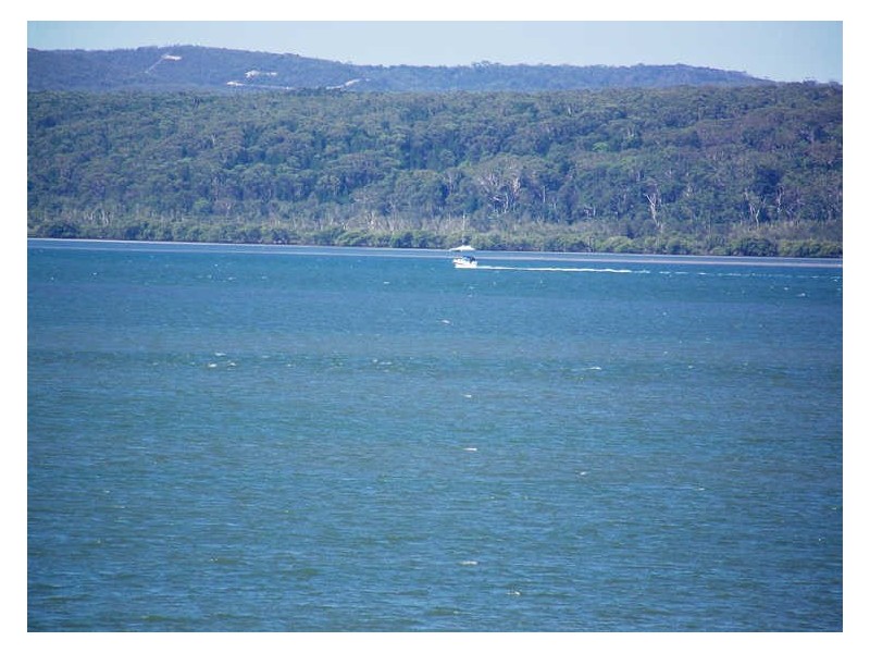 17 Lovell Parade, Lamb Island QLD 4184