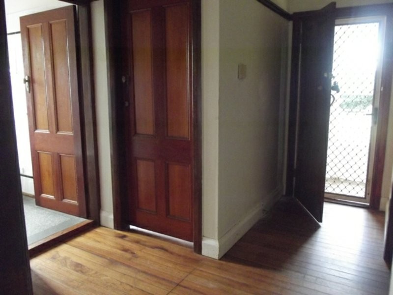 4 Duncan Street, Macleay Island QLD 4184