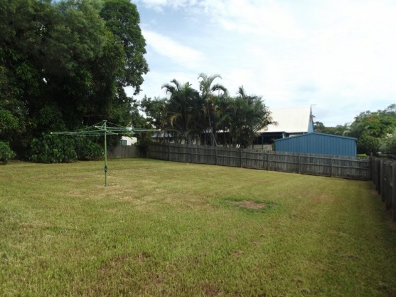 4 Duncan Street, Macleay Island QLD 4184