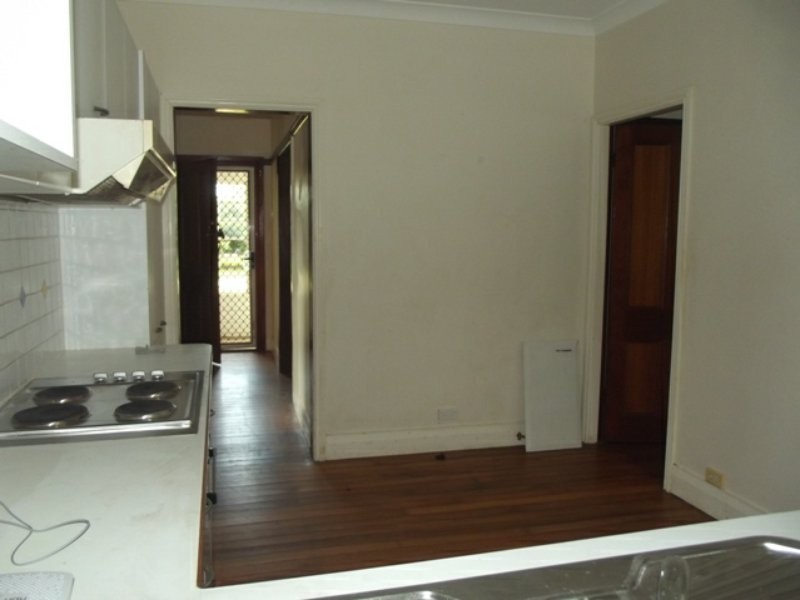 4 Duncan Street, Macleay Island QLD 4184