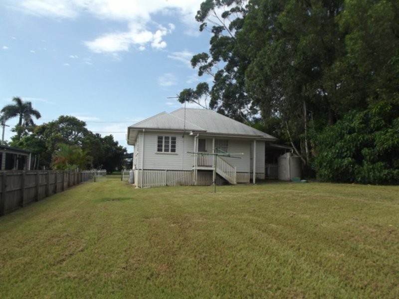 4 Duncan Street, Macleay Island QLD 4184