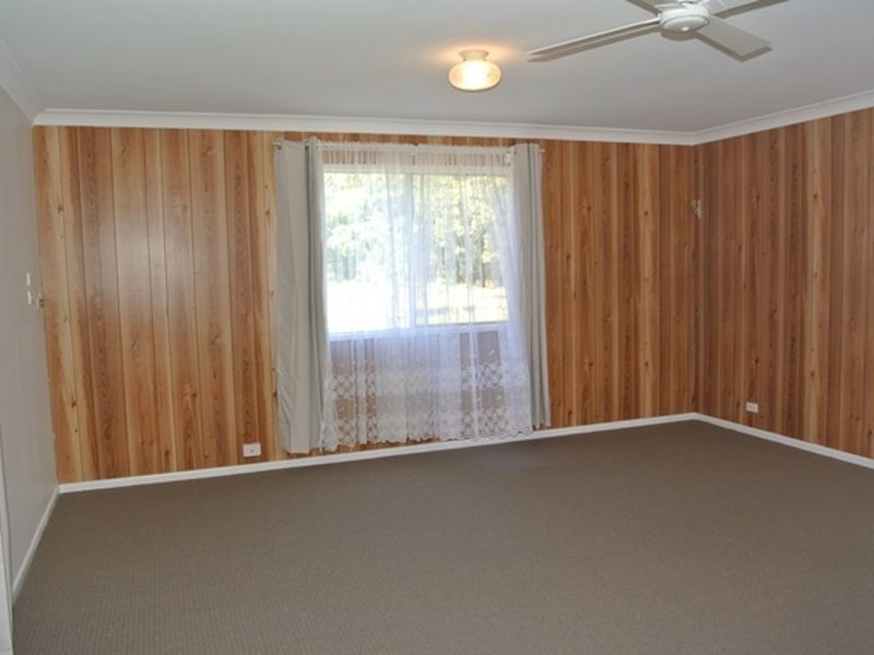 2 Belar Street, Lamb Island QLD 4184