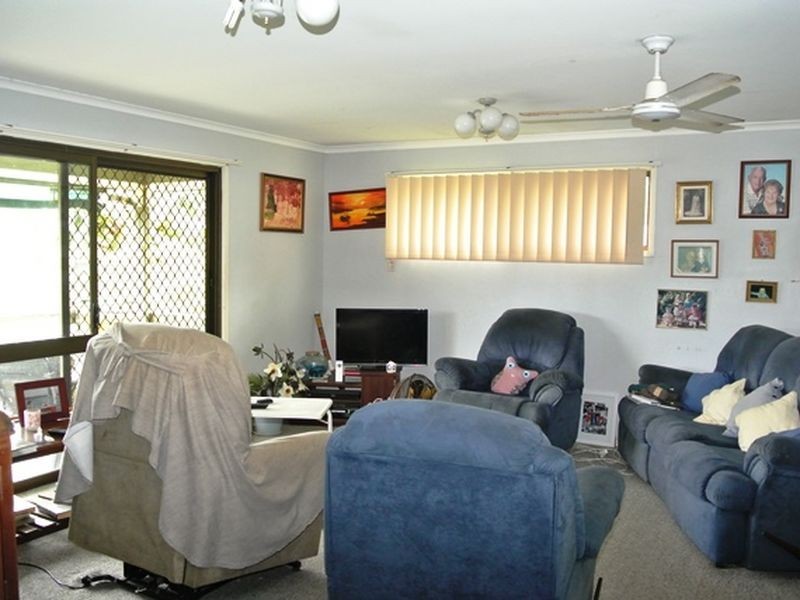 58 Coondooroopa Drive, Macleay Island QLD 4184