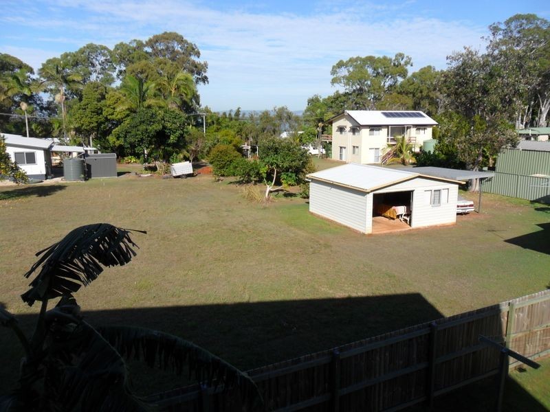 8 Nina Street, Karragarra Island QLD 4184