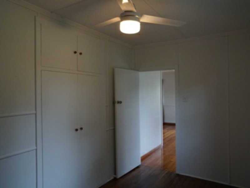 36 Vine, Macleay Island QLD 4184
