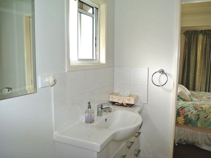 87 Coondooroopa Drive, Macleay Island QLD 4184