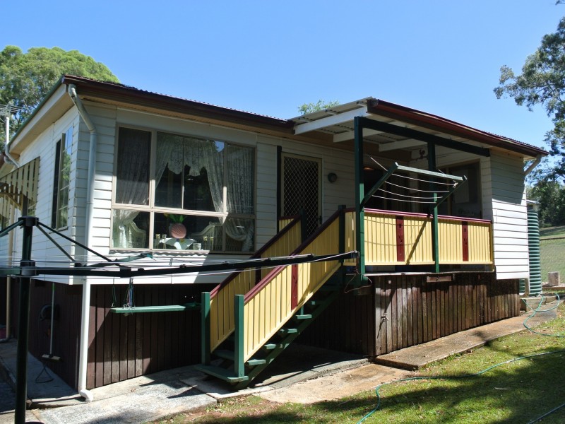 36 Melaleuca Drive, Lamb Island QLD 4184