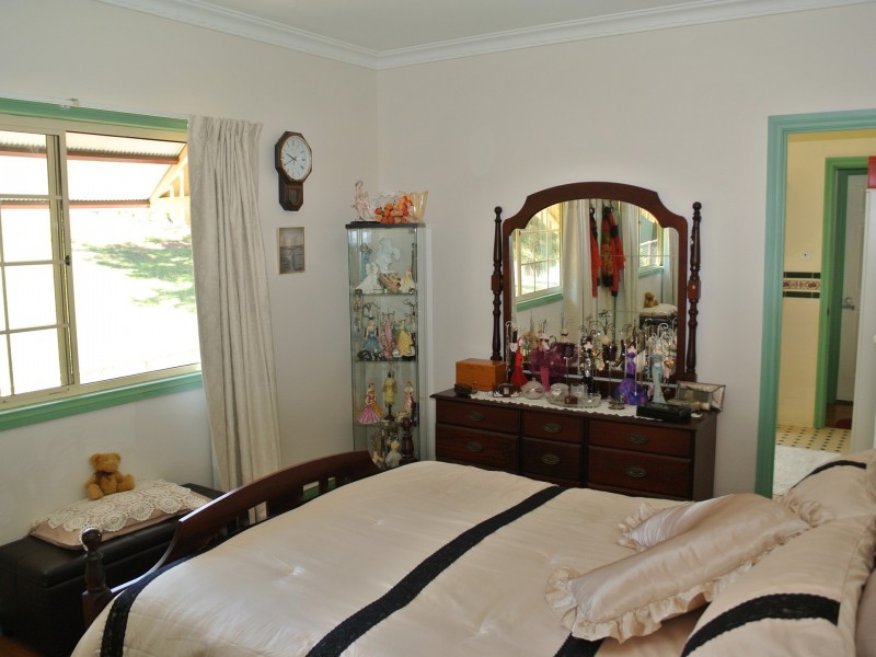 36 Melaleuca Drive, Lamb Island QLD 4184
