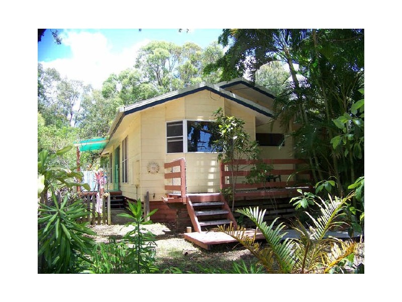 2 Wirralee Street, Macleay Island QLD 4184