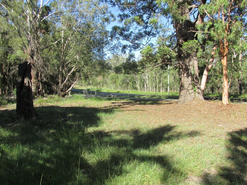 2 Wanda Street, Macleay Island QLD 4184