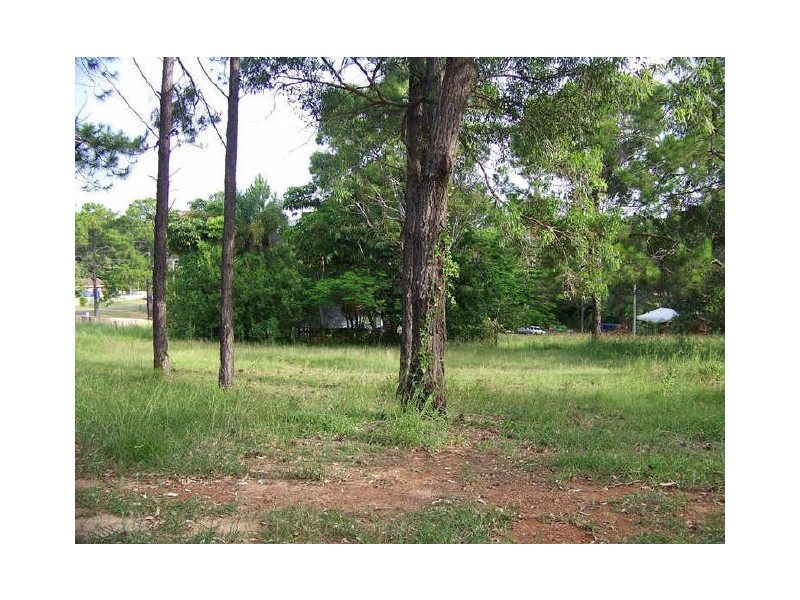 6 Belar st, Lamb Island QLD 4184