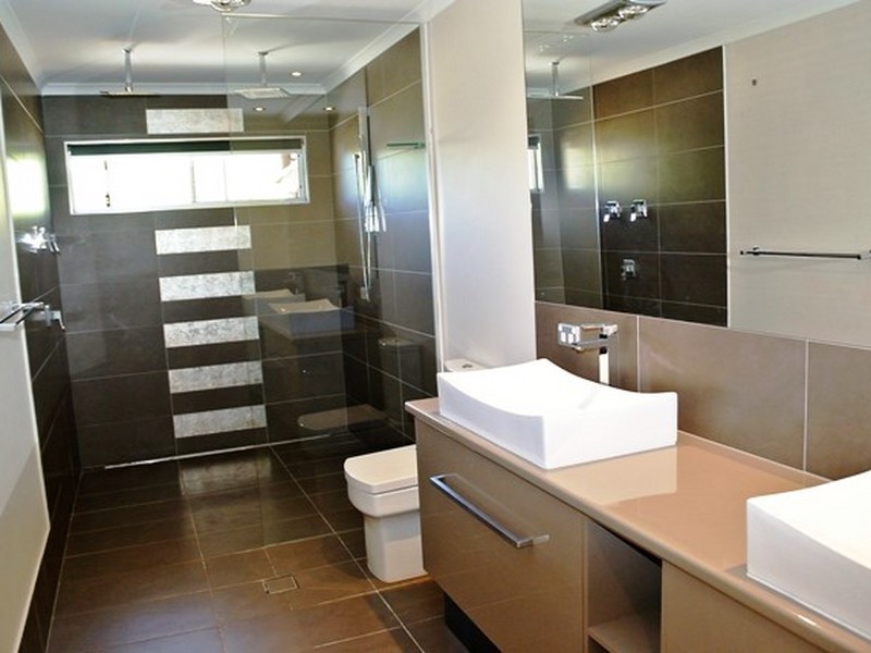 7 Donald Street, Macleay Island QLD 4184