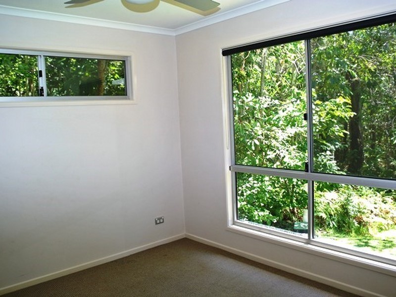 7 Donald Street, Macleay Island QLD 4184