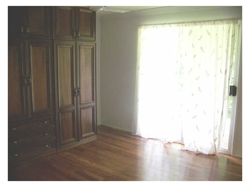 5 Basil Court, Lamb Island QLD 4184