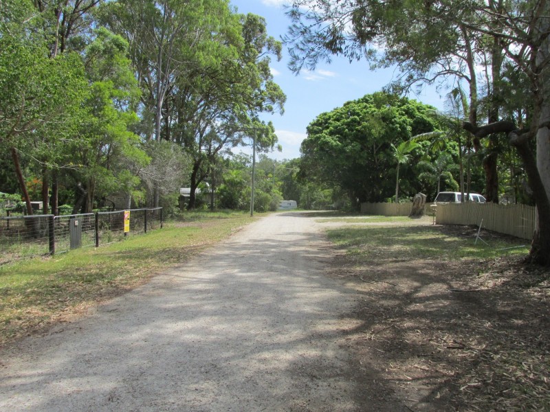 13 Mango Crescent, Macleay Island QLD 4184