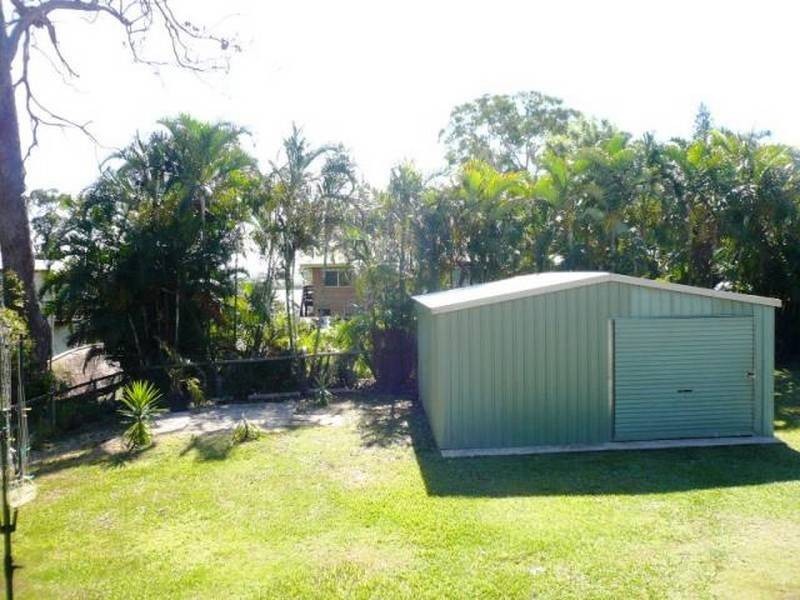 7 President Terrace, Macleay Island QLD 4184