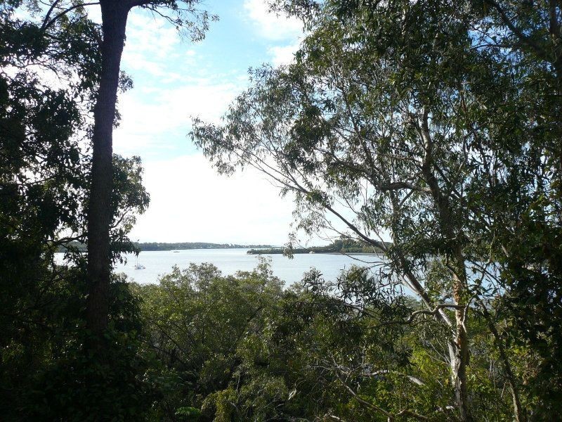 34 Timothy Street, Macleay Island QLD 4184