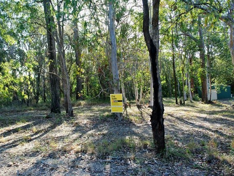 21 Ilya Street, Macleay Island QLD 4184