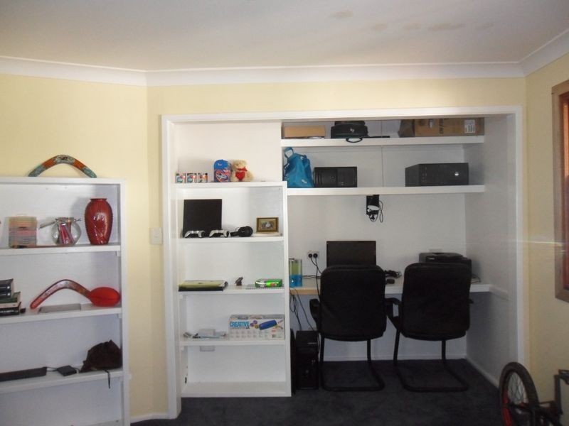 30 Vine Street, Macleay Island QLD 4184