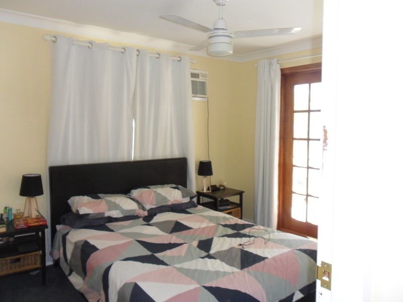 30 Vine Street, Macleay Island QLD 4184