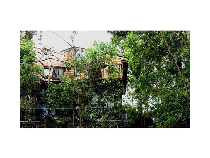 82 Treasure Island Avenue, Karragarra Island QLD 4184