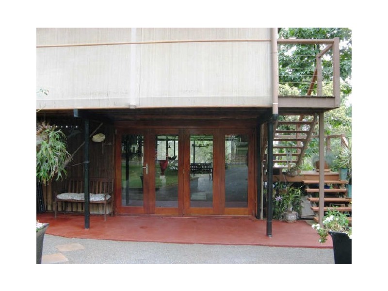 82 Treasure Island Avenue, Karragarra Island QLD 4184