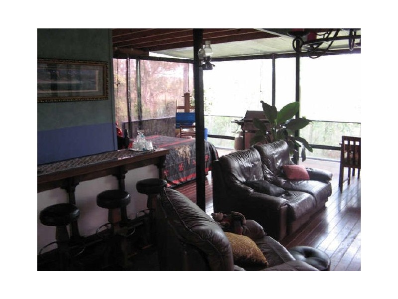 82 Treasure Island Avenue, Karragarra Island QLD 4184