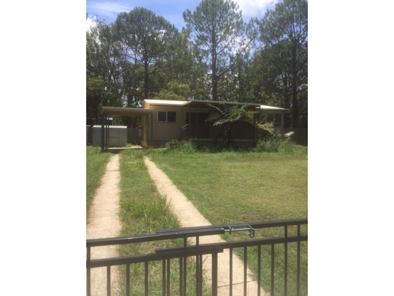 89 Laurel Street, Russell Island QLD 4184