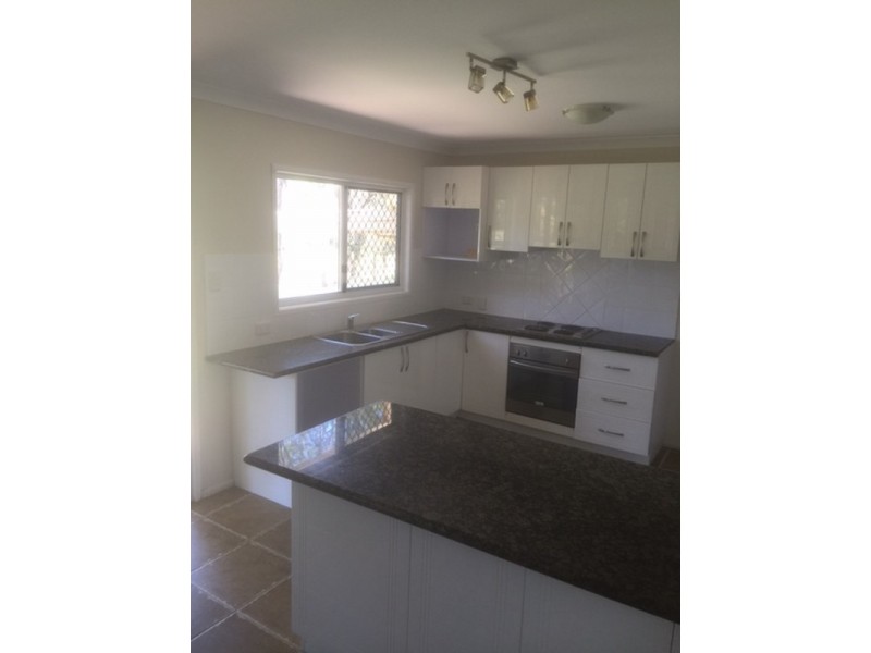 89 Laurel Street, Russell Island QLD 4184
