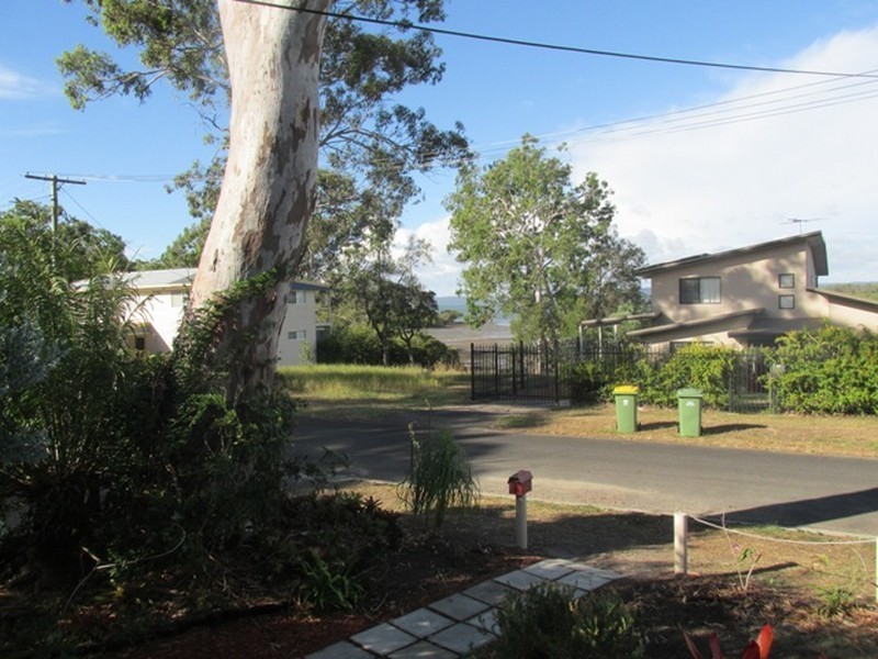 28 Jan Street, Macleay Island QLD 4184