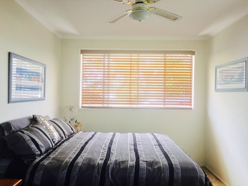 33 Magnolia Parade, Victoria Point QLD 4165