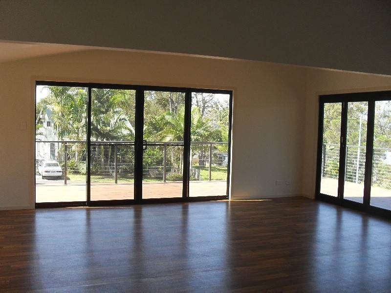 20 Kooberry Street, Macleay Island QLD 4184