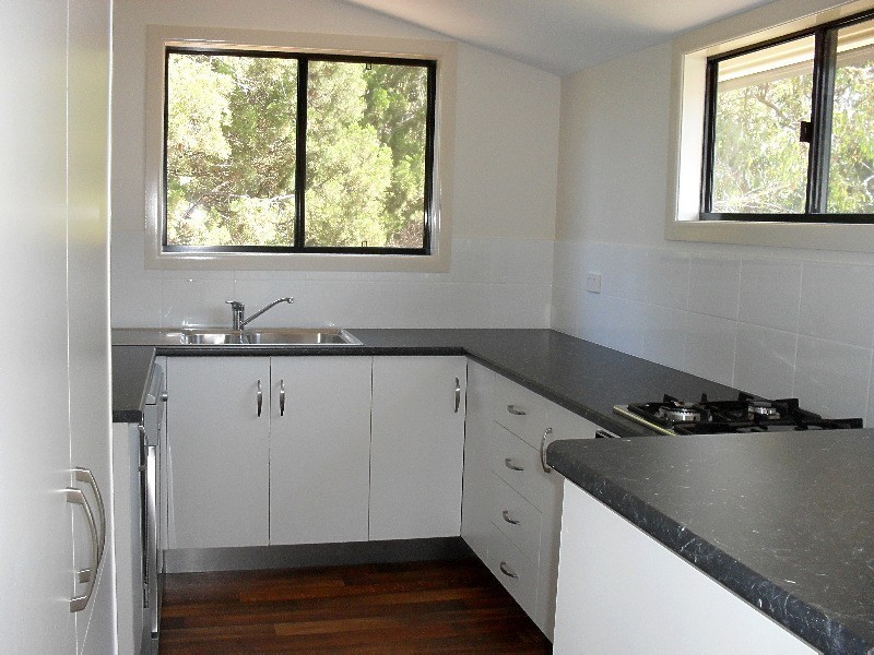 20 Kooberry Street, Macleay Island QLD 4184