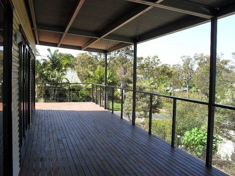 20 Kooberry Street, Macleay Island QLD 4184