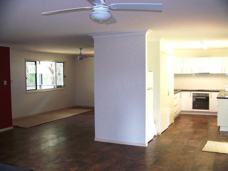115 High Central Road, Macleay Island QLD 4184