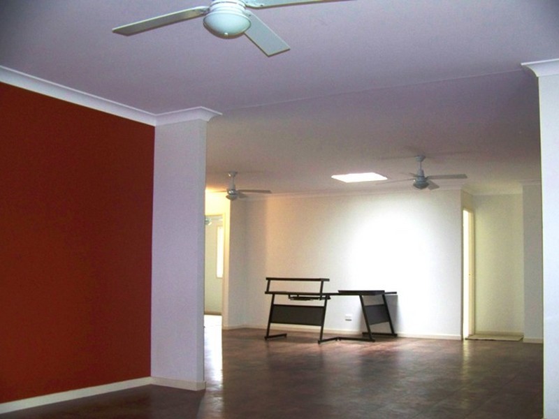 115 High Central Road, Macleay Island QLD 4184
