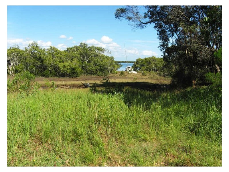 50 Charles Terrace, Macleay Island QLD 4184