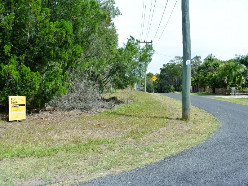 32 Camena Street, Macleay Island QLD 4184