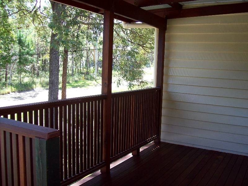 10 Rhodes Street, Macleay Island QLD 4184