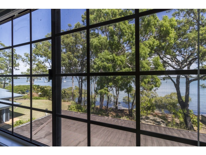 57 Coondooroopa Drive, Macleay Island QLD 4184