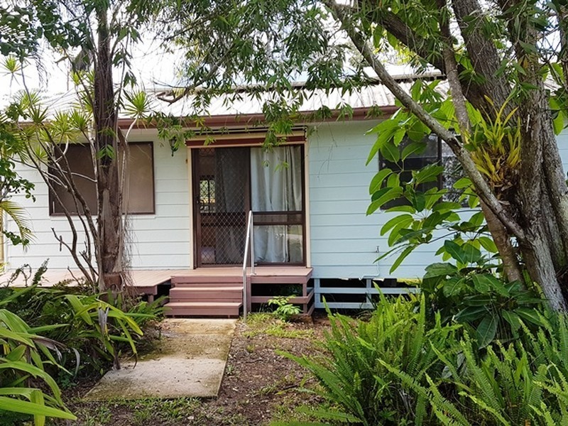 5 Carnation Court, Russell Island QLD 4184