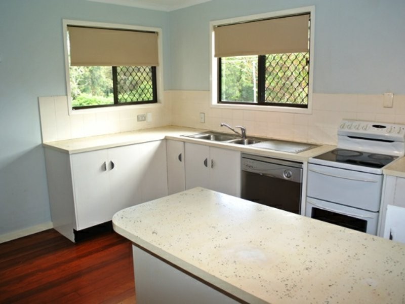 5 Conran Street, Macleay Island QLD 4184