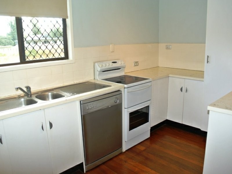 5 Conran Street, Macleay Island QLD 4184