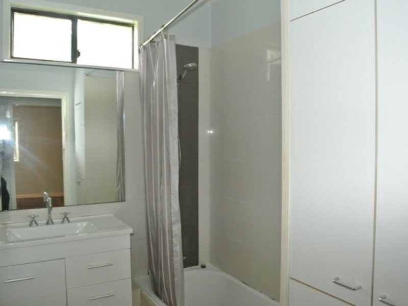 5 Conran Street, Macleay Island QLD 4184