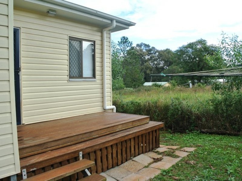 5 Conran Street, Macleay Island QLD 4184