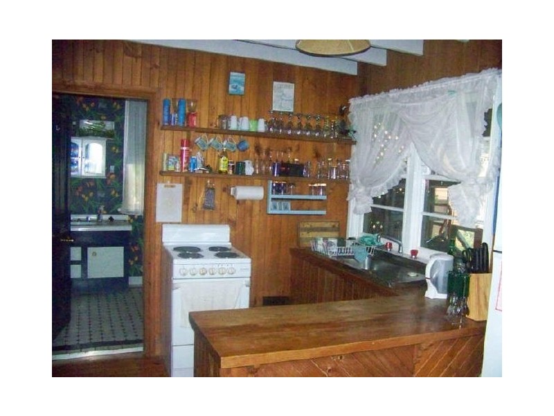 48 Resthaven dve, Lamb Island QLD 4184